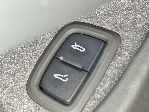 New 2026 Chevrolet Corvette Stingray Premium Cpe w/ 3LT image 17