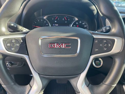 Used 2023 GMC Terrain SLE w/ LPO, Floor Liner Package FWD image 15