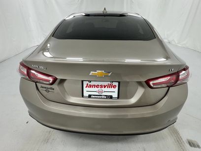 Used 2022 Chevrolet Malibu LT