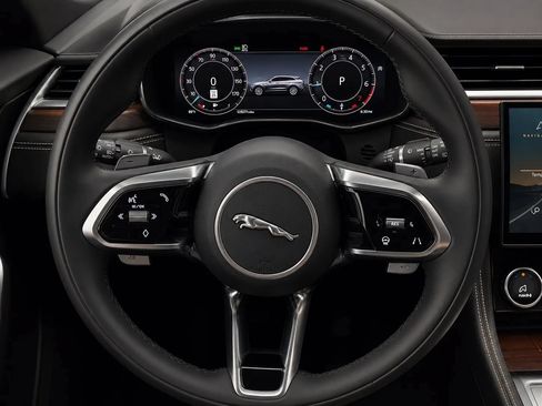 Used 2024 Jaguar F-PACE R-Dynamic S AWD/4WD image 30