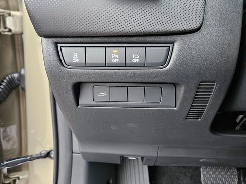 New 2026 MAZDA CX-50 Meridian Edition w/ Weather Package AWD/4WD image 27