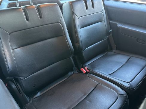 Used 2019 Ford Flex Limited image 18