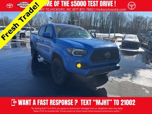 Used 2021 Toyota Tacoma SR5 image 1
