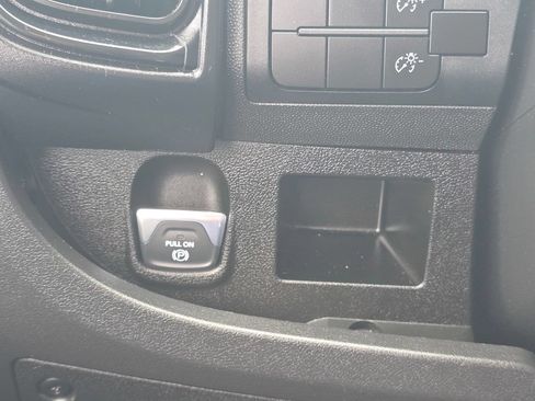 Used 2023 RAM ProMaster 1500 FWD image 33