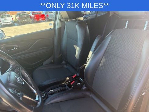 Used 2018 Buick Encore Preferred image 17