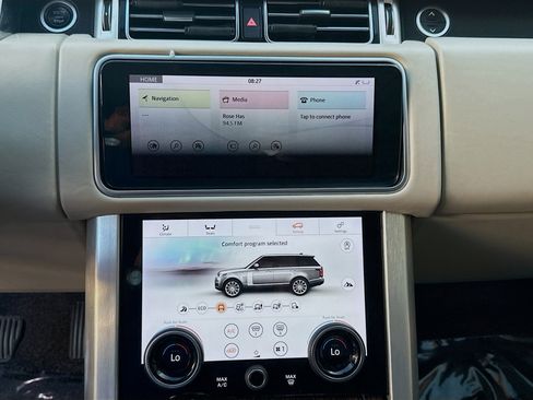 Used 2018 Land Rover Range Rover HSE image 12