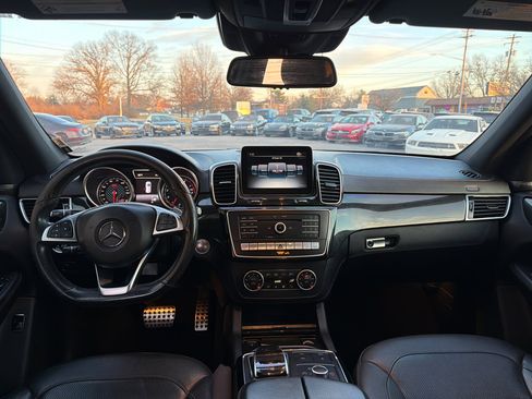 Used 2017 Mercedes-Benz GLE 43 AMG 4MATIC image 27