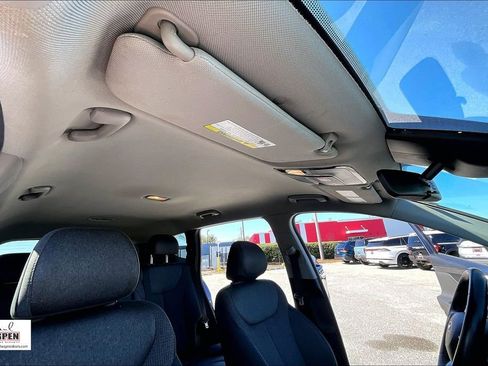 Used 2023 Hyundai Santa Fe SEL FWD image 22