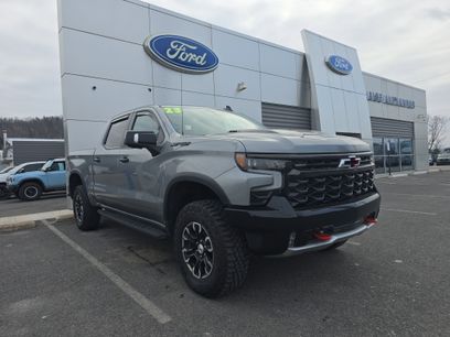 Used 2023 Chevrolet Silverado 1500 ZR2 w/ Technology Package