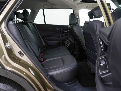 Used 2023 Subaru Outback Limited AWD/4WD image 12