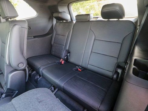 New 2026 Buick Enclave Sport Touring w/ Power Package image 28