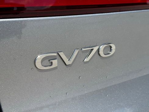 New 2026 Genesis GV70 2.5T Advanced image 15