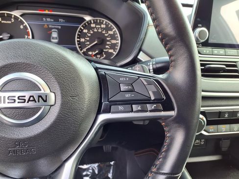 Used 2020 Nissan Altima 2.5 SR FWD image 17