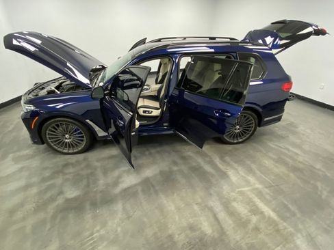 Used 2021 BMW ALPINA XB7 image 51