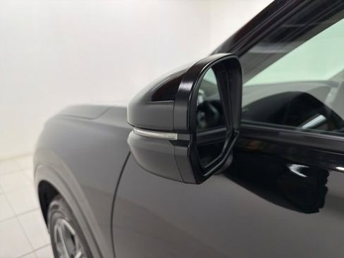Used 2025 Honda HR-V EX-L image 9