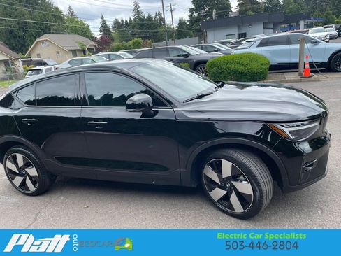 Used 2023 Volvo C40 P8 Recharge Ultimate AWD/4WD image 16