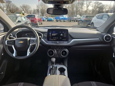 Used 2023 Chevrolet Blazer LT w/ Convenience Package image 16