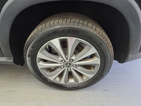 Used 2021 Mercedes-Benz GLE 350 GLE 350 w/ Premium Package image 16