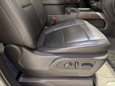 Used 2019 GMC Sierra 1500 SLT AWD/4WD image 36