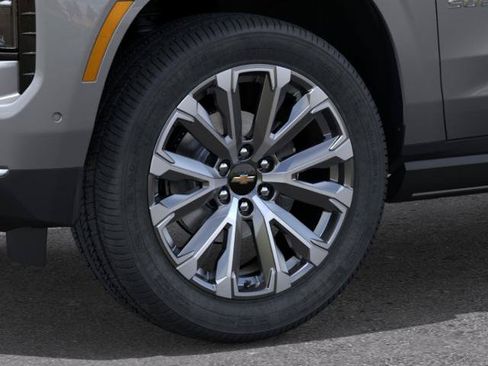 New 2026 Chevrolet Suburban High Country RWD image 44