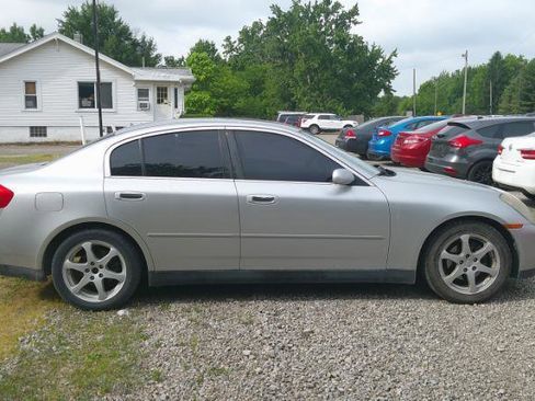 Used 2003 INFINITI G35 Sedan w/ Premium Pkg RWD image 11