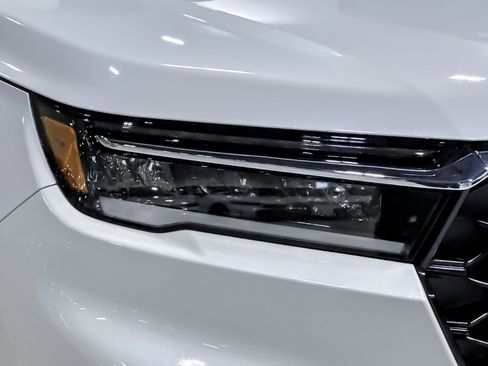 Used 2023 Honda Pilot Elite image 10