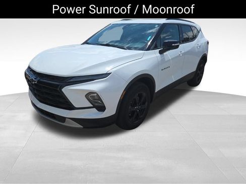 Certified 2023 Chevrolet Blazer LT w/ Midnight/Sport Edition FWD image 11