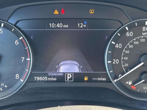 Used 2019 INFINITI QX50 Essential w/ Premium Heat Package image 28