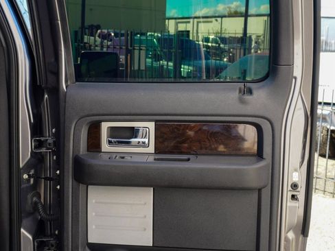 Used 2013 Ford F150 Platinum image 16