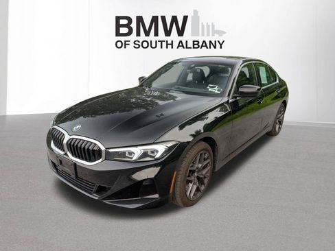 Used 2025 BMW 330i xDrive Sedan w/ Premium Package AWD/4WD image 7