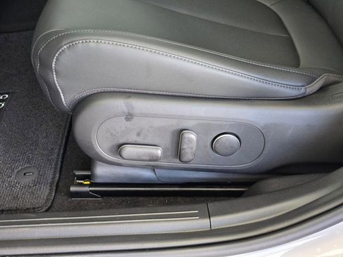 New 2026 Hyundai Ioniq 5 SEL image 21