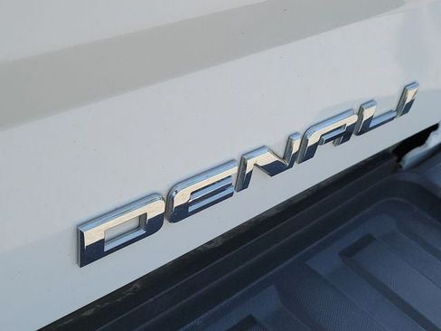 Used 2017 GMC Sierra 3500 Denali w/ Duramax Plus Package AWD/4WD image 28
