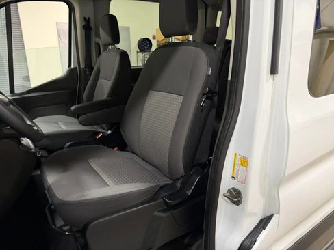 Used 2023 Ford Transit 350 XLT RWD image 38