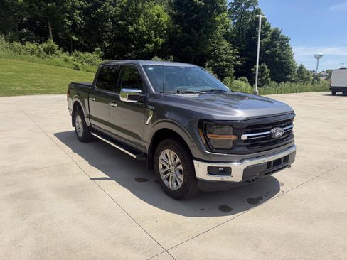 Used 2024 Ford F150 XLT w/ Equipment Group 302A MID AWD/4WD image 9
