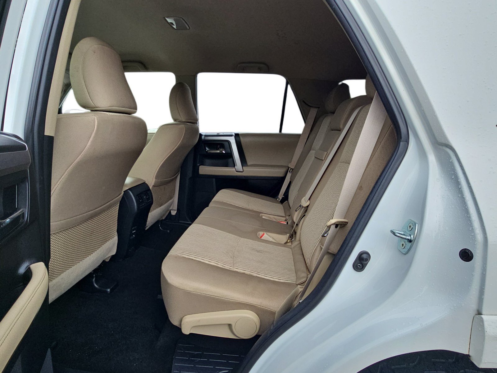 Used 2019 Toyota 4Runner SR5 AWD/4WD image 11