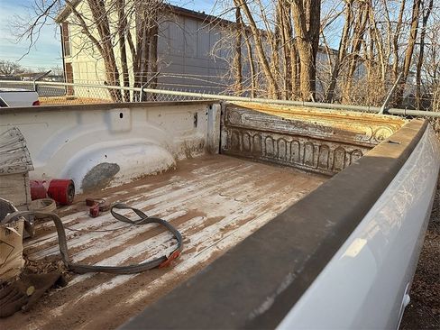 Used 2022 RAM 2500 Tradesman w/ Chrome Appearance Group image 3