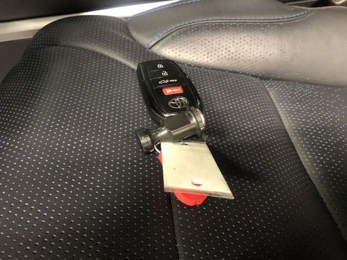 Used 2023 Toyota Tundra Platinum image 31