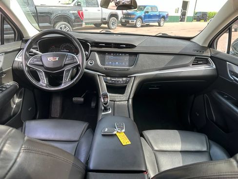 Used 2019 Cadillac XT5 Premium Luxury AWD/4WD image 26
