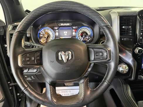 Used 2020 RAM 1500 Limited w/ Black Appearance Package AWD/4WD image 26