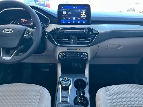 Certified 2022 Ford Escape SE w/ SE Sport Appearance Package image 14