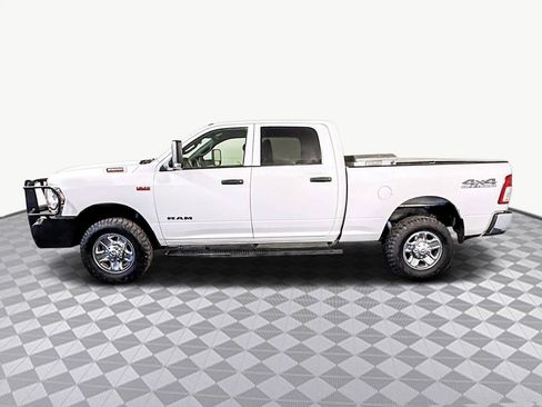 Used 2022 RAM 2500 Tradesman w/ Chrome Appearance Group image 6