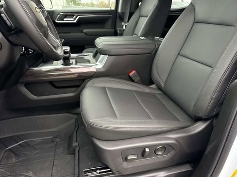 New 2026 Chevrolet Silverado 1500 LTZ w/ LTZ Premium Package image 11