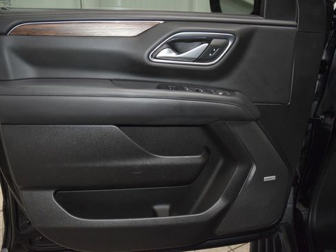 Used 2022 Chevrolet Tahoe High Country AWD/4WD image 46
