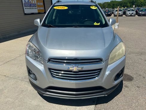 Used 2016 Chevrolet Trax LTZ w/ LPO, Cargo Package FWD image 2