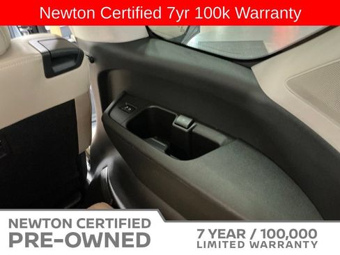 Used 2025 Nissan Armada Platinum Reserve AWD/4WD image 75