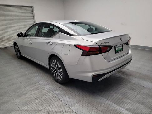 Used 2024 Nissan Altima 2.5 SV image 5