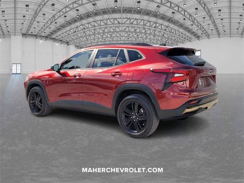 Certified 2024 Chevrolet Trax ACTIV w/ Driver Confidence Package image 5