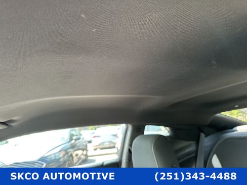 Used 2021 Chevrolet Camaro LT image 26