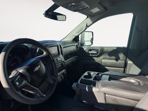 Used 2020 Chevrolet Silverado 3500 W/T w/ WT Convenience Package image 9