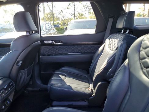 Used 2020 Hyundai Palisade Limited FWD image 11
